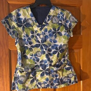 MC Floral Women's scrub top  in Blue and Green